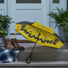 Load image into Gallery viewer, Peanuts Gang Zig Zag 75th Anniversary Revers-A-Brella Umbrella
