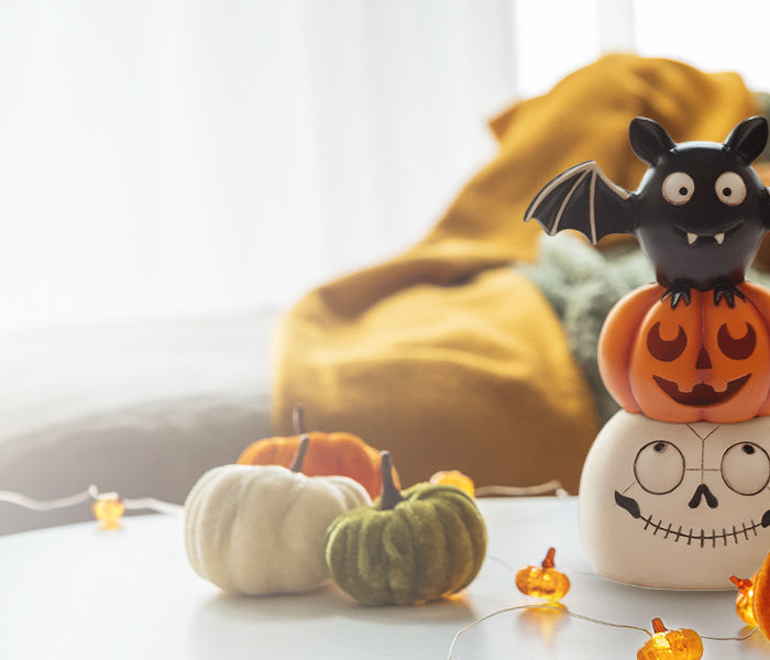 <h1>Halloween Décor</h1>