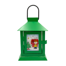 Load image into Gallery viewer, Peanuts Holiday Snoopy&#39;s Dog House Metal Flameless LED Coach Lantern, 6 Inch, Green
